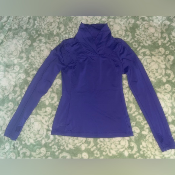 Lululemon active sweater - Picture 2 of 5